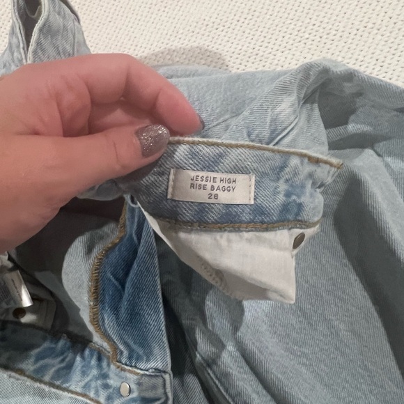 PacSun High Rise Light Blue Jeans - Picture 3 of 6